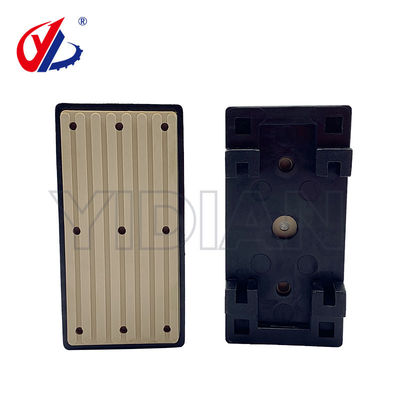 Plaquettes de chaîne de transport CCE017 48*95*28.5MM pour plaqueuse de chants CEHISA automatique